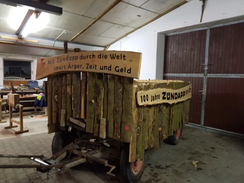 Einblick in Der Bau unseres Faschingswagen