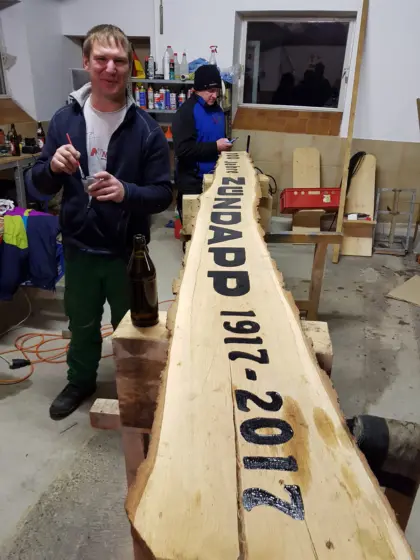 Der Bau unseres Faschingswagen · Foto 11