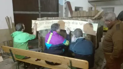 Der Bau unseres Faschingswagen · Foto 18