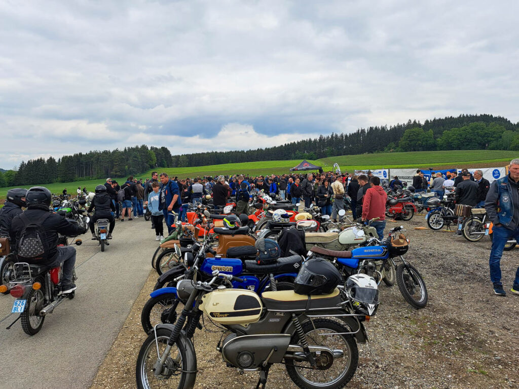 Treffen in Aletshausen am Vatertag